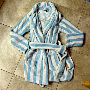 Victoria’s Secret robe stripe blue and white XS extra small